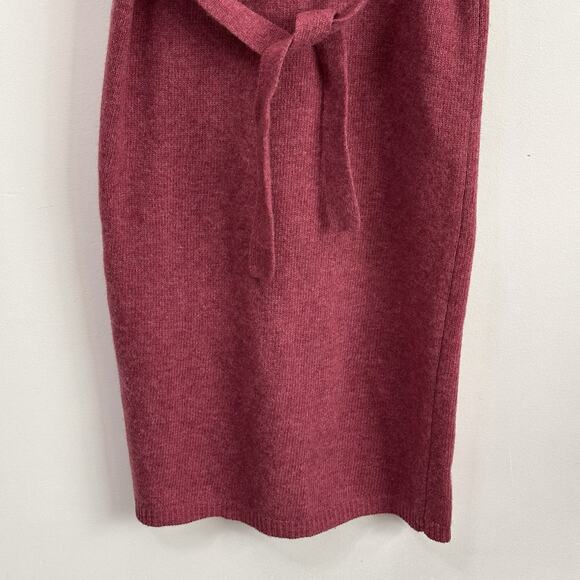 Woodward Lothrop Sweater Dress M Lambswool Double V Belted Knit Vintage Berry - Picture 2 of 8